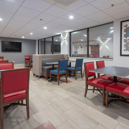 Holiday Inn Express Hotel & Suites Coon Rapids - Blaine Area By Ihg Exteriör bild