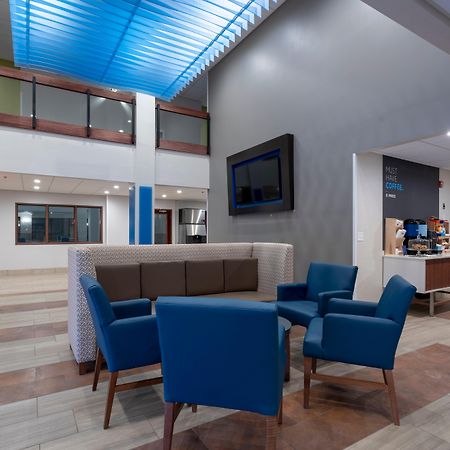 Holiday Inn Express Hotel & Suites Coon Rapids - Blaine Area By Ihg Exteriör bild