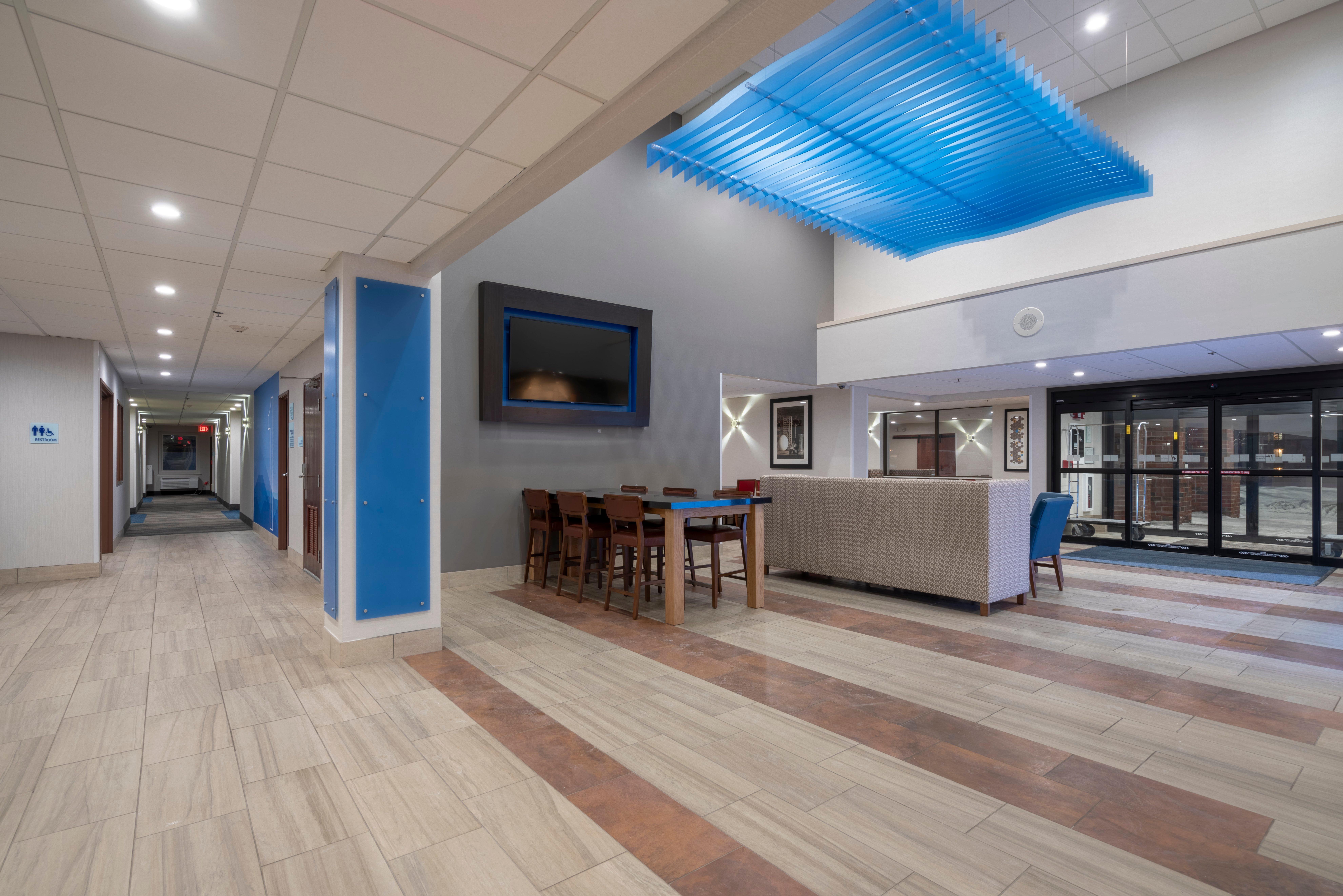 Holiday Inn Express Hotel & Suites Coon Rapids - Blaine Area By Ihg Exteriör bild