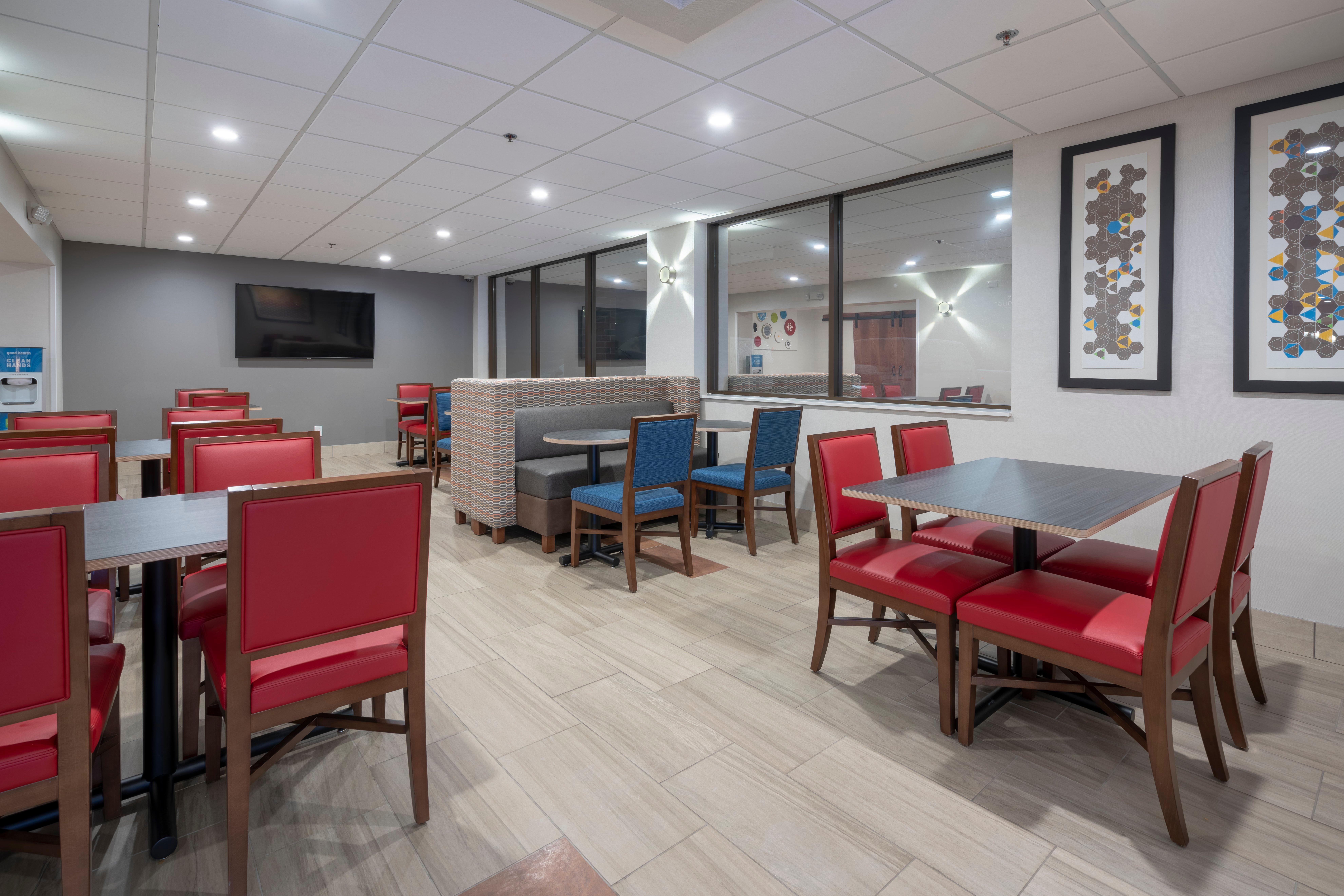 Holiday Inn Express Hotel & Suites Coon Rapids - Blaine Area By Ihg Exteriör bild
